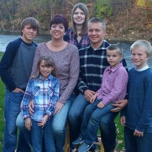 Meet your Posher, Angie